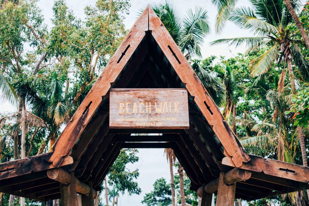 Airlie Sun & Sand Accommodation #5 شاطئ إيرلي المظهر الخارجي الصورة